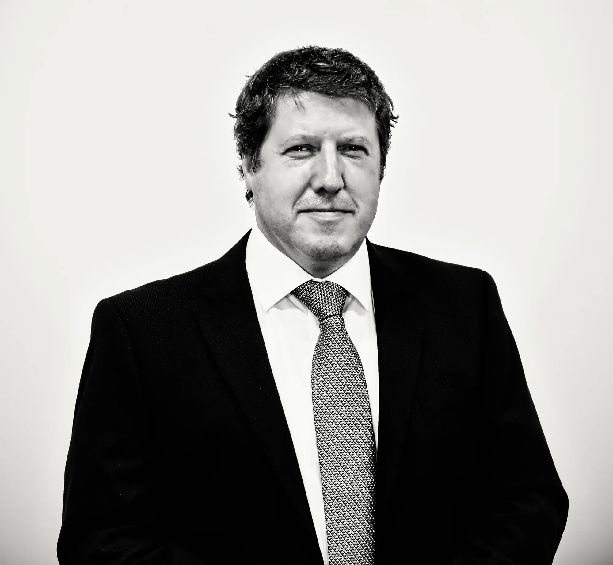 Stephan Tratter Black White